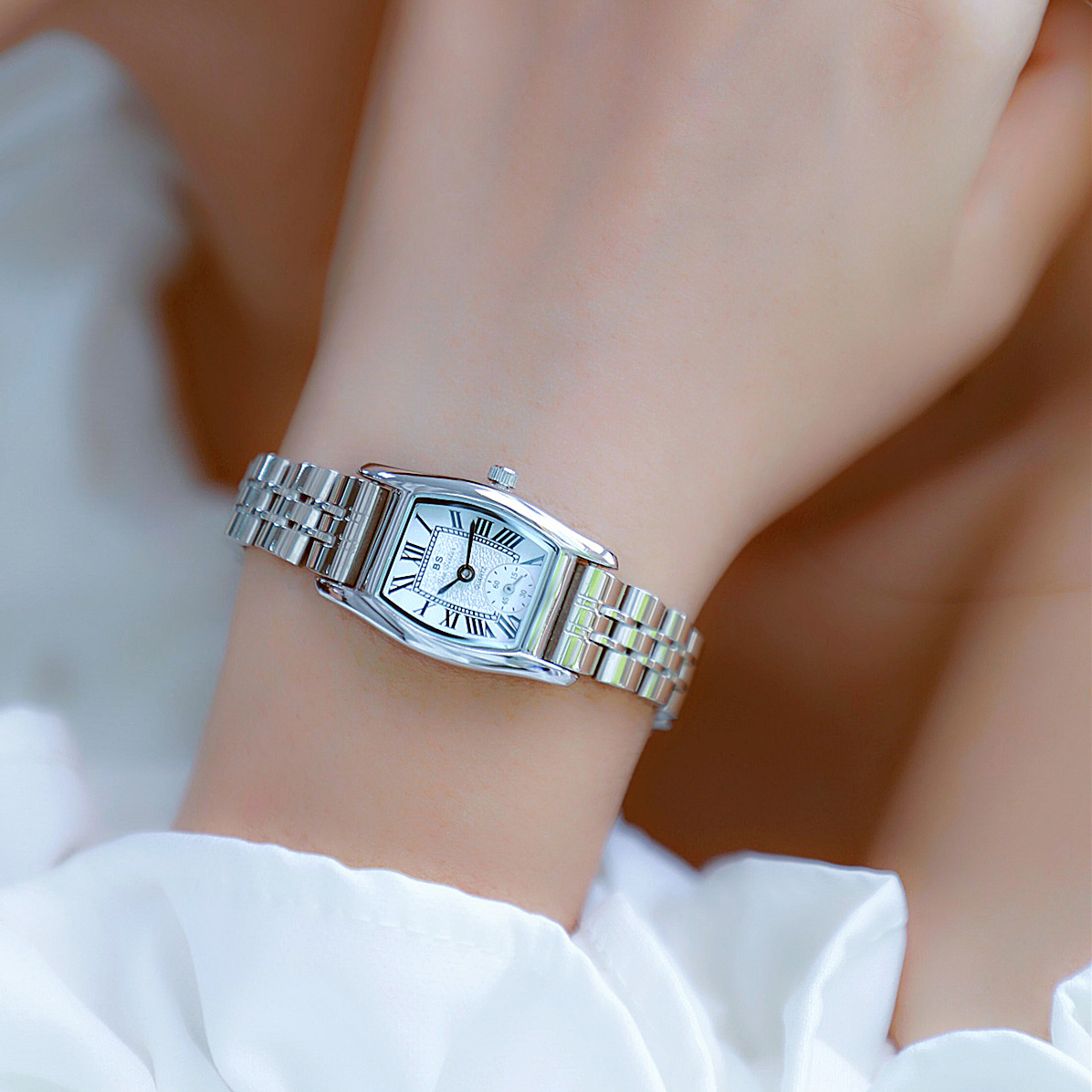 BS นาฬิกาผู้หญิงอเนกประสงค์สไต - Luxury Watch Index บทวิจารณ์และราคา