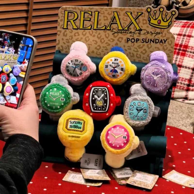 【มีสินค้าในสต็อก】นาฬิกาตุ๊กตา  - Luxury Watch Gift Box บทวิจารณ์และราคา