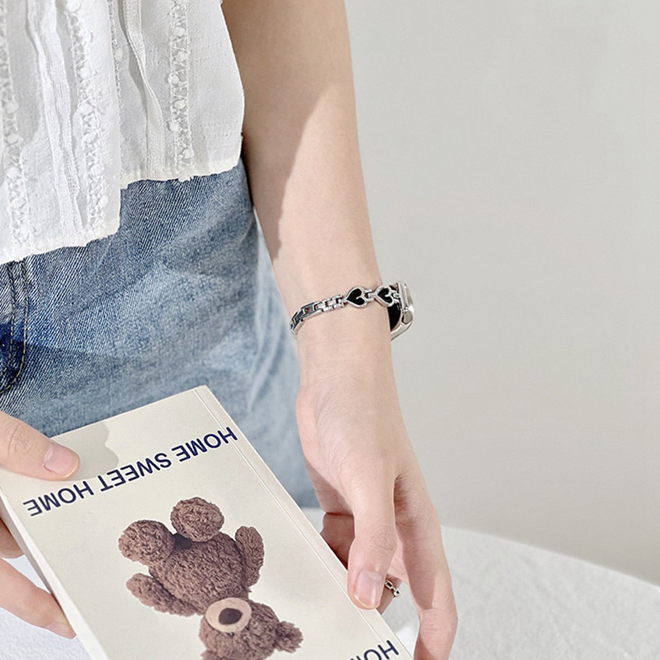 สายรัดข้อมือโลหะรูปหัวใจแฟชั่น - Xiaomi Luxury Watch บทวิจารณ์และราคา