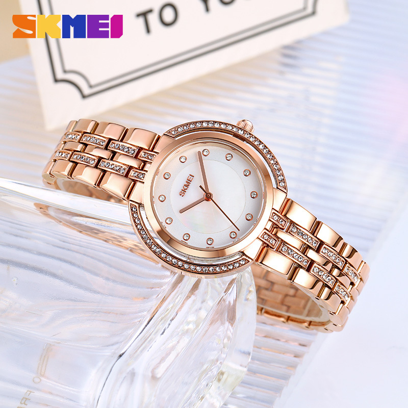 สร้อยข้อมือสตรีนาฬิกาควอตซ์หรู - Luxury Watch Usa บทวิจารณ์และราคา
